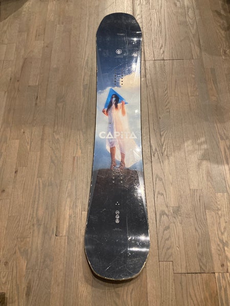 CAPiTA Defenders Of Awesome Snowboard | 154cm