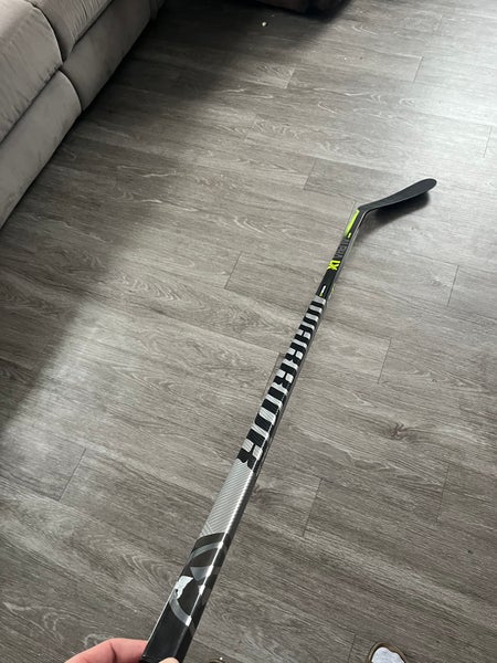 Senior Warrior Alpha LX Pro Right Handed Hockey Stick W03 75 Flex (Used)