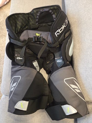 Large Reebok 9K Girdle Pro Stock (Used)