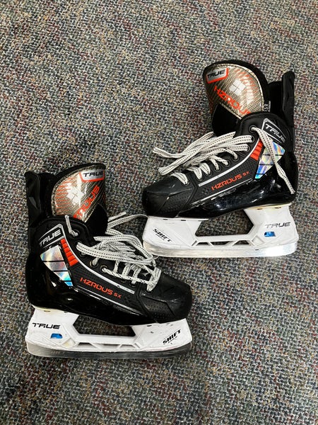 True HZRDUS 5X Hockey Skates | Size 1.5 R