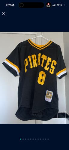Mitchell & Ness MLB Pittsburgh Pirates Willie Stargell Vintage Throwback Jersey Size Large 44 New