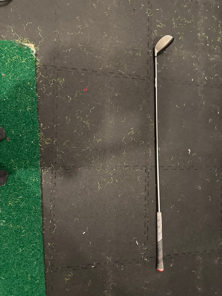 Men's Cobra King Cobra Right Handed Hybrid Stiff Flex 3H (Used)