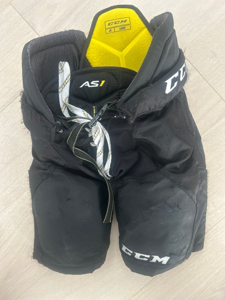 Junior Large CCM Hockey Pants (Used)