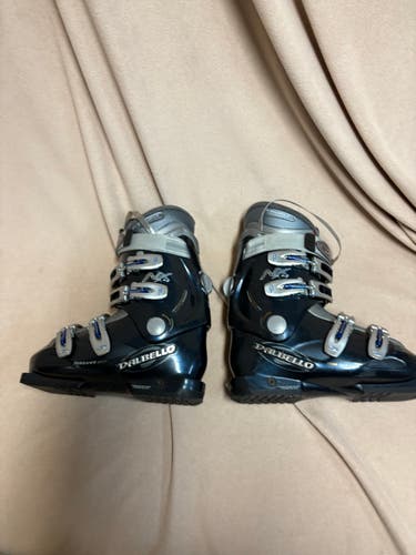 Mondo 25 & 25.5 Unisex Dalbello NX4.0 Ski Boots (Used)