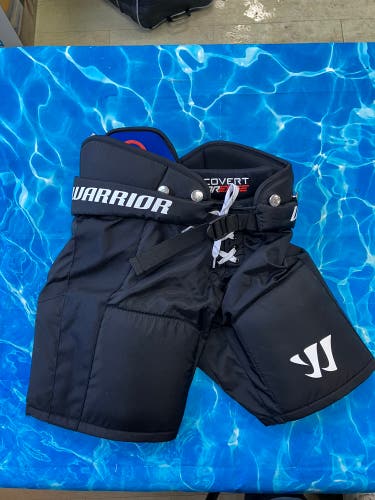 Youth Small Warrior Covert QR Edge Hockey Pants (Used)