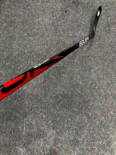Bauer Vapor FlyLite Hockey Stick | LH Junior 50 Flex P92