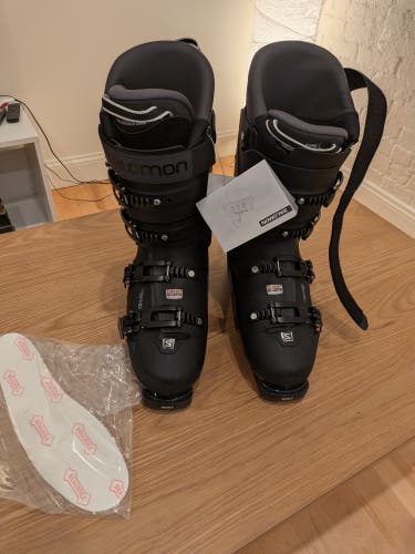 Salomon S/Pro 100 Ski Boots - Size 30/30.5 - NEW Never Used