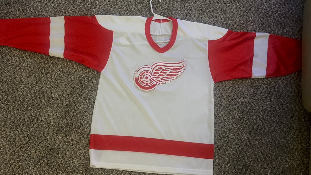 Vintage Detroit Red Wings Home Jersey Size M Men's CCM