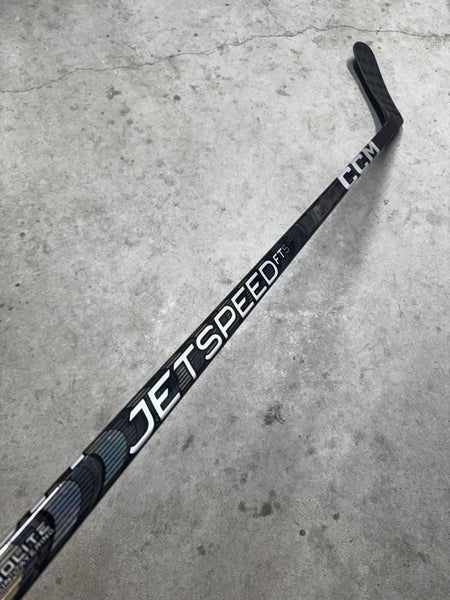 85 Flex P92M Senior CCM JetSpeed FT5 Pro Left Hand Hockey Stick Pro Stock NHL (New)