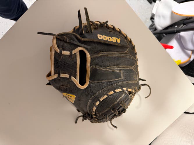 RH Wilson A2000 Catcher's Glove 33.5" (Used)