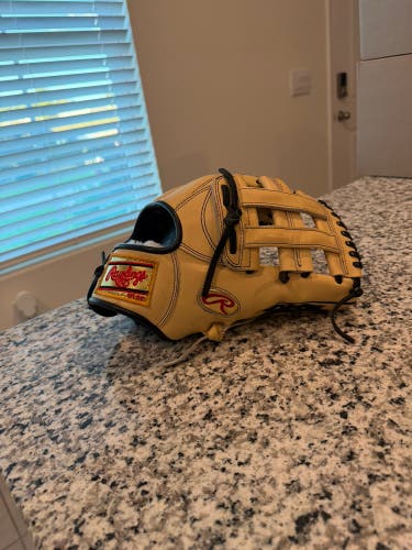 Manny Machado Gameday 57 Pro Preferred RH Baseball Glove 12" (Used)