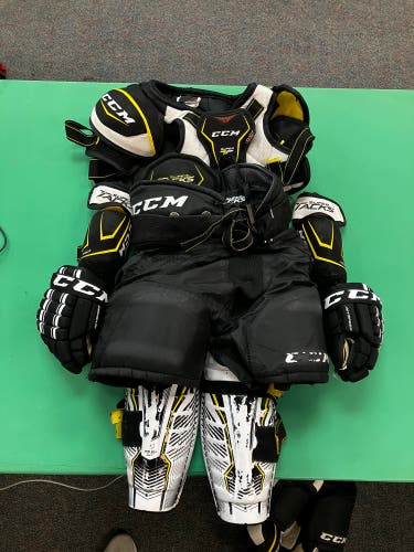 CCM Super Tacks Starter Kit | Youth | 5pcs