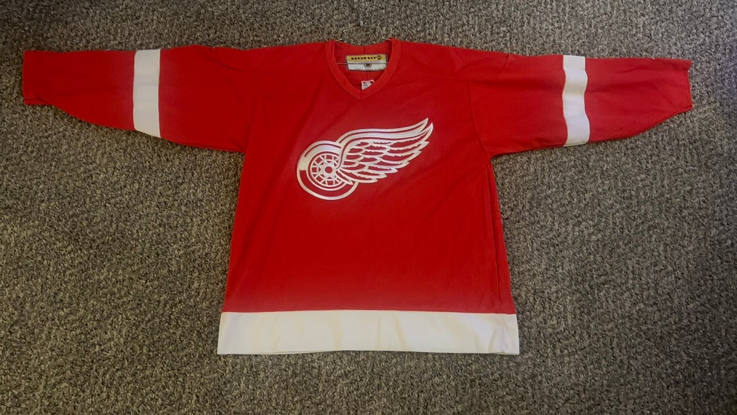 Early 2000s AIR-KNIT Detroit Red Wings Away Jersey Size M Men's KOHO