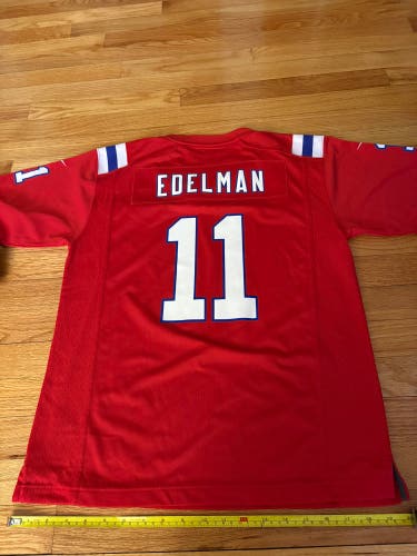 Nike Julian Edelman Patriots Jersey. Youth Large. New w tags.