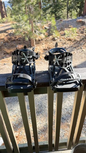 Men's XL Karakoram Snowboard Bindings All Mountain (Used)
