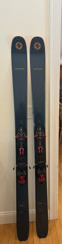 Men's 2025 Blizzard Zero G 105 180 cm Alpine Touring Skis With Bindings (Used) w/ skins
