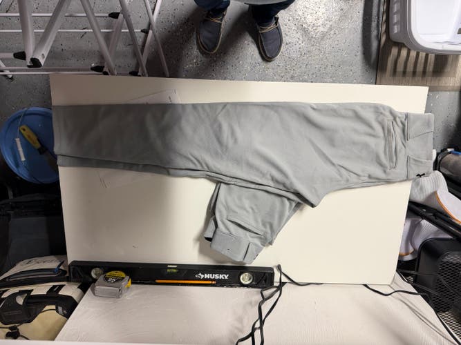 Gray Men's Small Adult Under Armour Game Pants