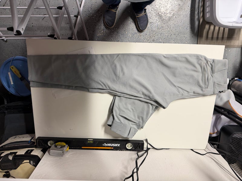 Gray Men's Small Adult Under Armour Game Pants