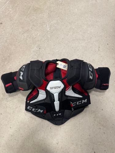 Large Junior CCM JetSpeed FT4 Shoulder Pads (Used)