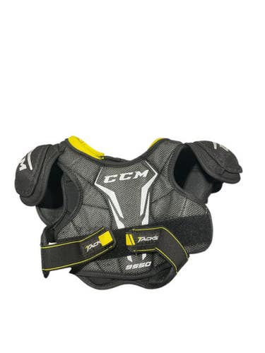Used CCM BLK SHOULDERPADS Junior Shoulder Pads MD 11834-S000043663