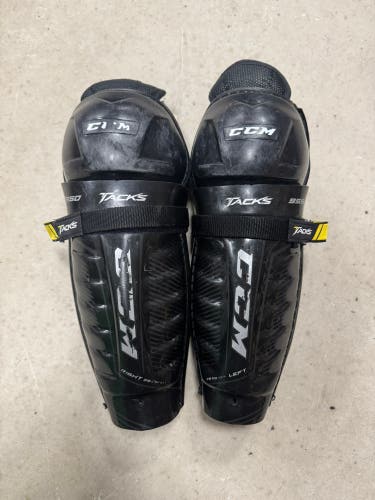 Junior CCM Tacks 9550 Shin Pads 11" (Used)