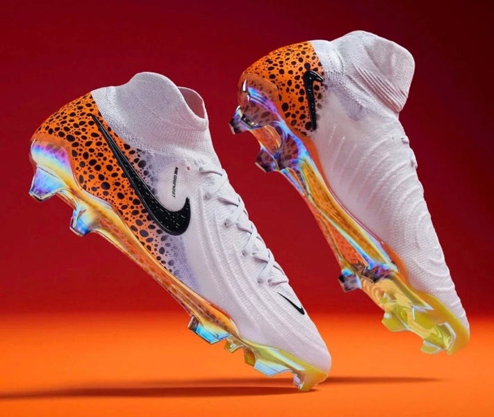 Orange Unisex Size M 7.0 (W 8.0) Nike Phantom Luna Elite Cleats (New)