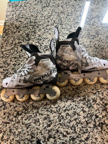 Mission INHALER WM03 Inline Skates Regular Width Size 4 (Used)