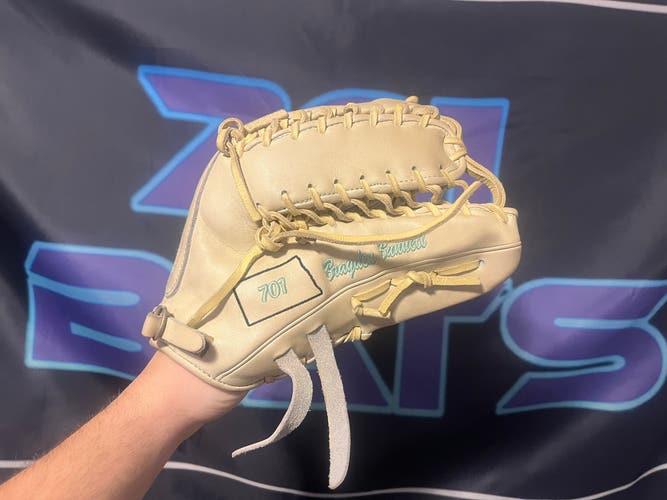 44 Pro CB44 RH Outfield Baseball Glove 13"