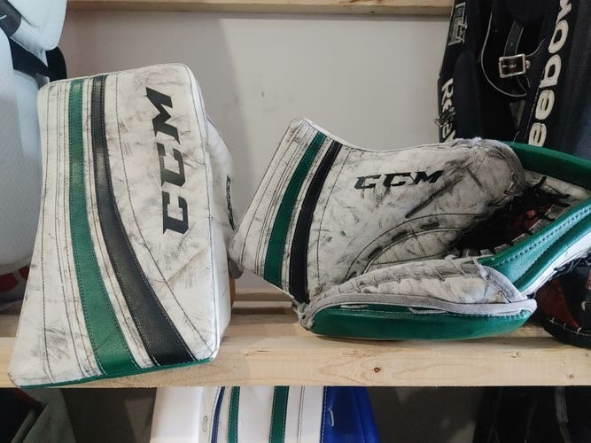 CCM Extreme Flex Pro Regular (Used)