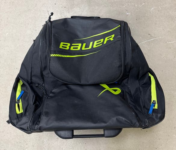 Bauer Elite Junior Wheel Bag