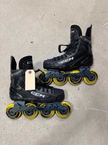 Junior CCM Tacks 9370R Inline Skates Regular Width Size 4 (Used)