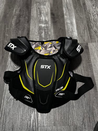 Medium/Large Adult STX Stallion 200+ Shoulder Pads (Used)