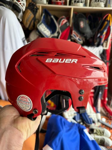 Hockey Player Helmet - Bauer (Red)