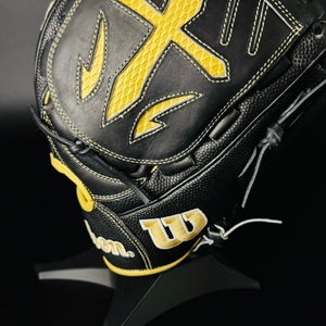 Wilson A2000 RH Infield Baseball Glove 11.75" (New)