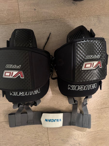 Vaughn V10 Pro Knee Pads