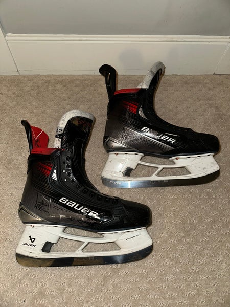 2023 Bauer Vapor X5 Pro Hockey Skates 7.5 (Used)