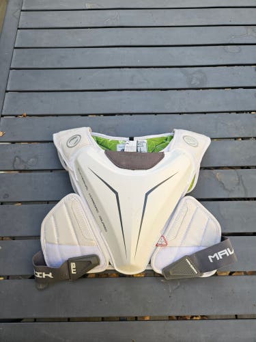 Medium Youth Maverik Max Shoulder Pads (New)