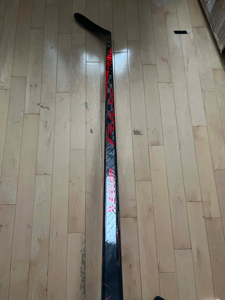 NEW Intermediate Red Bauer Pulse P92 55 Flex Left Hand Hockey Stick