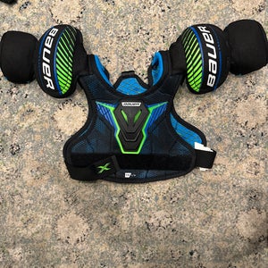 Large Youth Bauer X Shoulder Pads (Used)