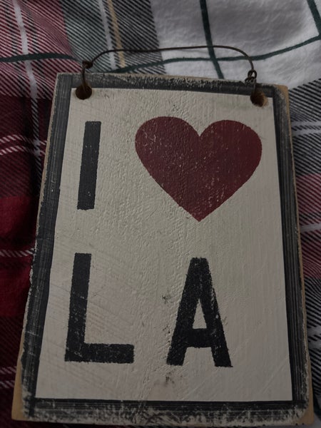 (New) I LA iconic sign