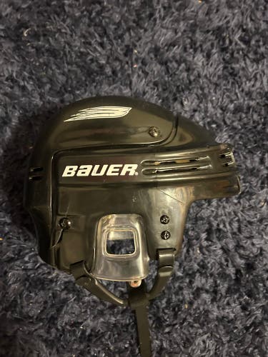Small Bauer 4000 Helmet (Used)