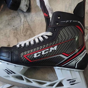 CCM JetSpeed FT350 Hockey Skates Regular Width 8 (New)