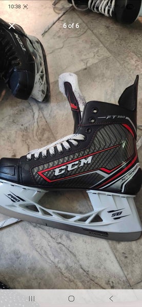 CCM JetSpeed FT350 Hockey Skates Regular Width 8 (New)