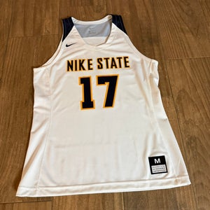 Nike State Hyperelite Basketball Jersey women’s M