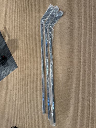 Senior True HZRDUS 7X4 Right Handed Hockey Stick T90T 75 Flex (New)