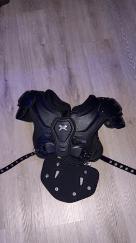 Small Adult Xenith Velocity 2 Shoulder Pads (Used)