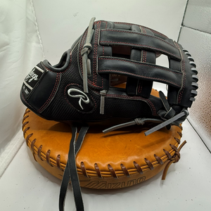 Outfield RH Rawlings Heart of the Hide Baseball Glove 12.75" (Used)