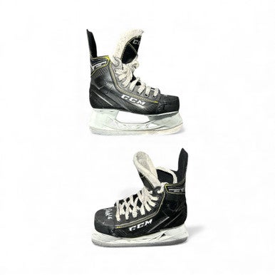 Used CCM 9350 Junior Hockey Skate Junior 02 11873-S000224044