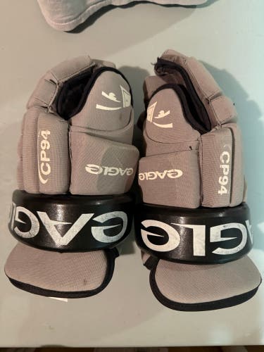 Eagle CP94 Gloves 15" Pro Stock (Used)