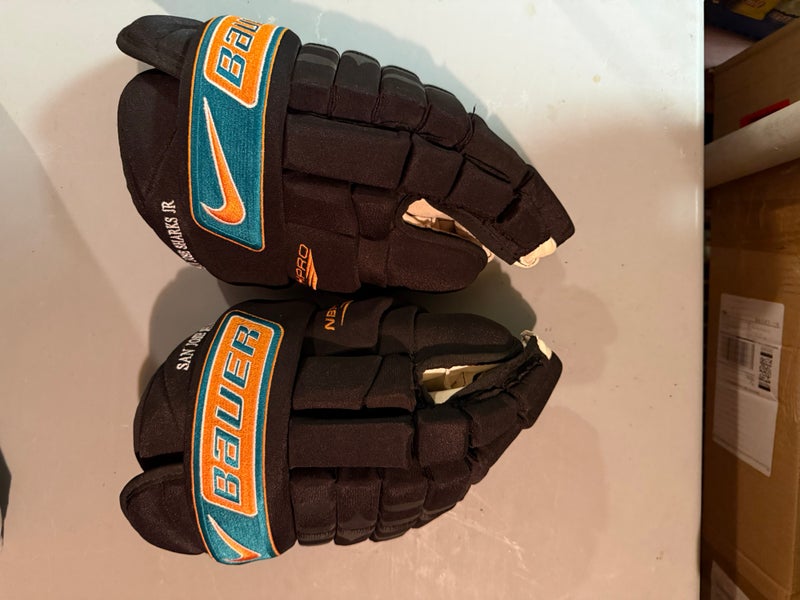 San Jose Jr Sharks Bauer NBHPro Gloves 14" (Used)